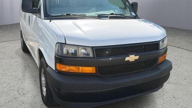 2022 Chevrolet Express 2500