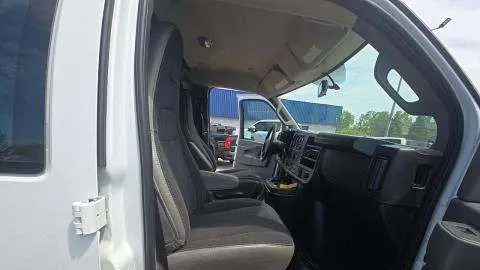2024 Chevrolet Express 2500