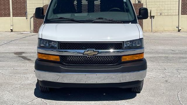 2024 Chevrolet Express 2500