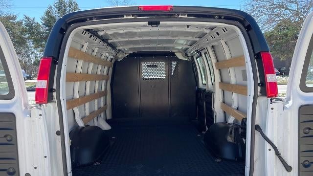 2024 Chevrolet Express 2500