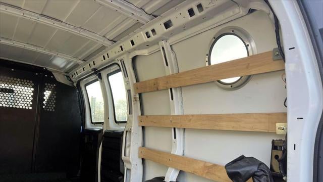 2024 Chevrolet Express 2500