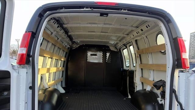2024 Chevrolet Express 2500