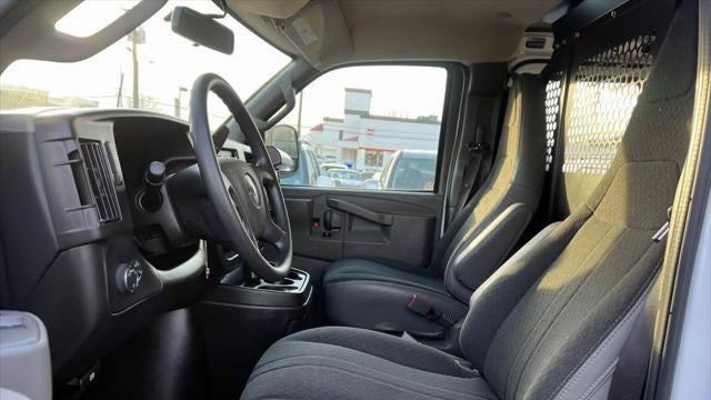 2024 Chevrolet Express 2500