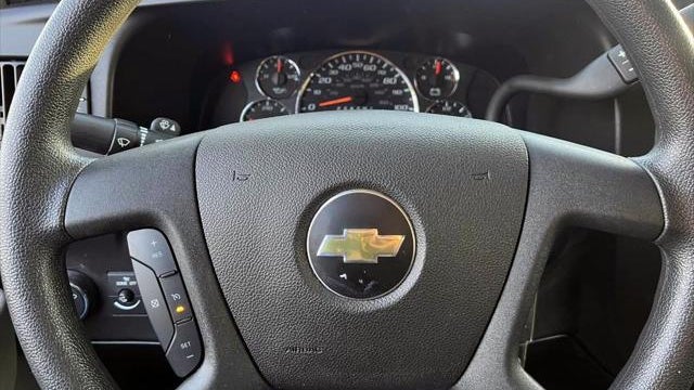 2024 Chevrolet Express 2500
