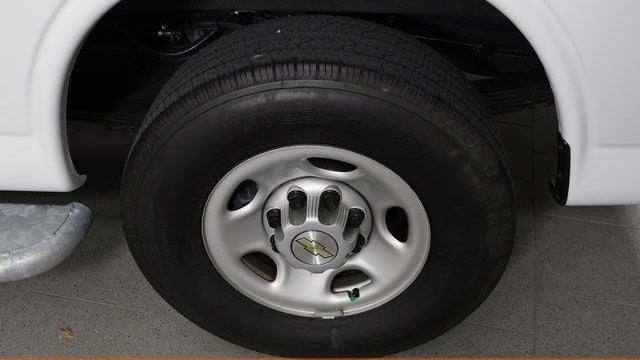 2024 Chevrolet Express 2500