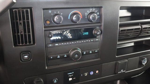 2024 Chevrolet Express 2500