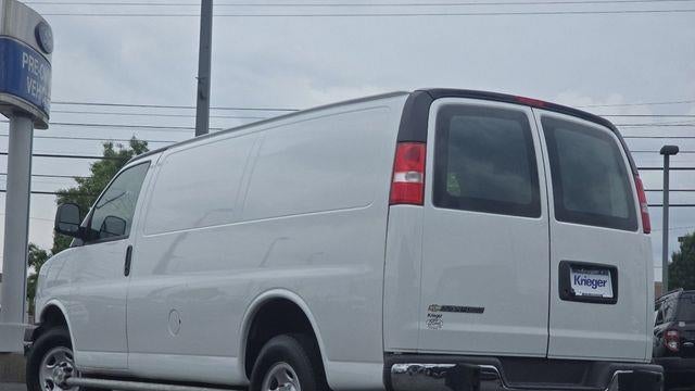 2024 Chevrolet Express 2500