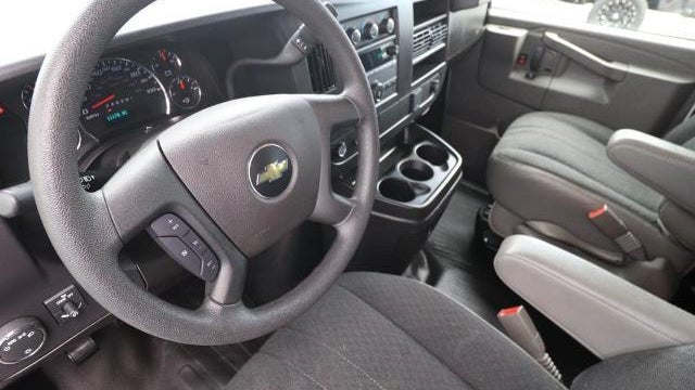 2024 Chevrolet Express 2500