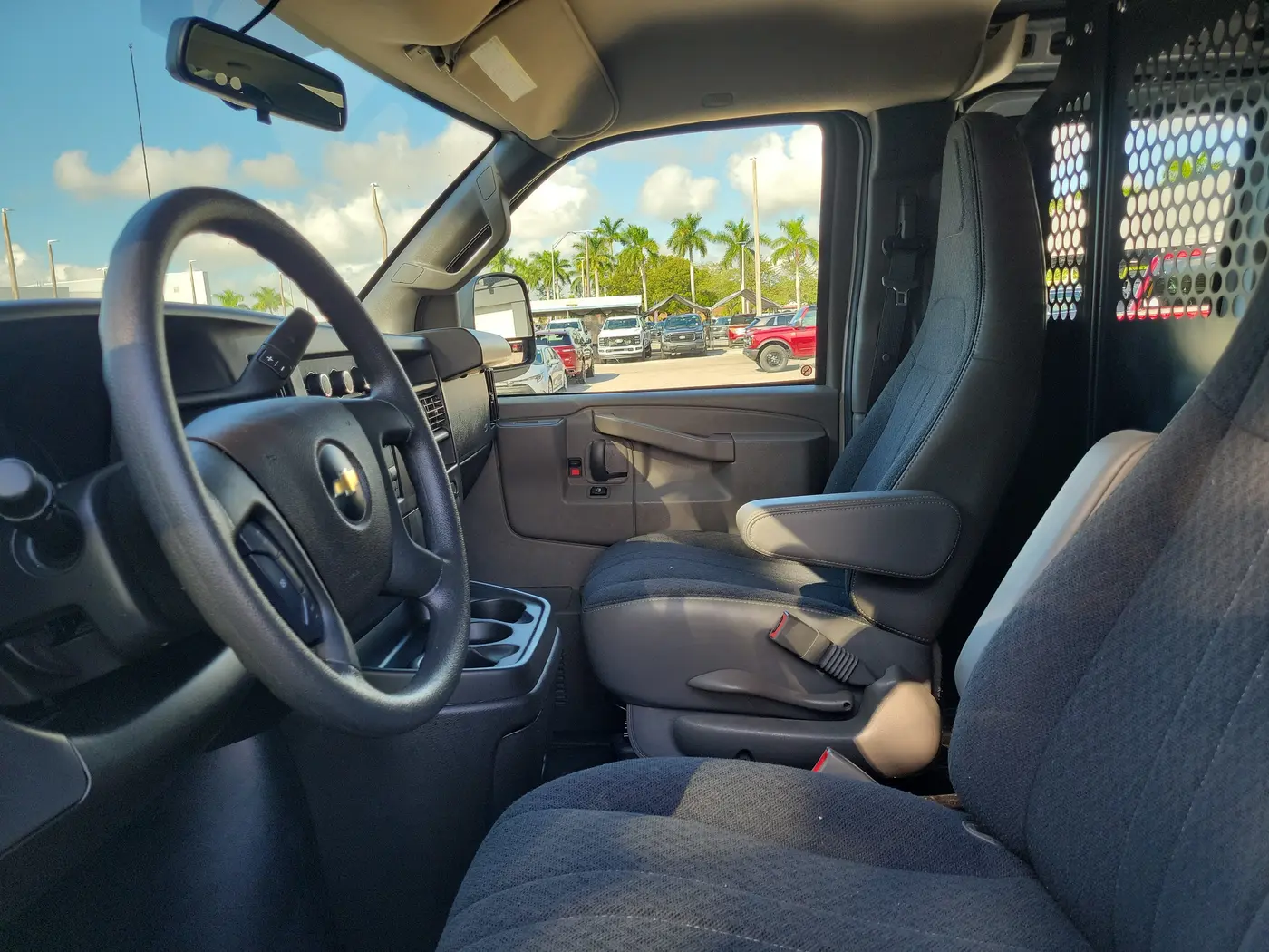2025 Chevrolet Express - $31,990