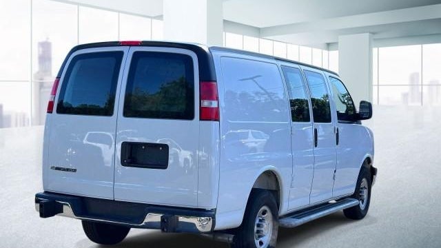 2025 Chevrolet Express 2500