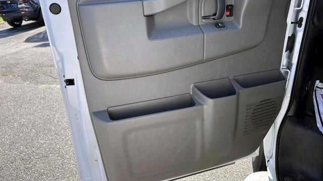 2025 Chevrolet Express 2500
