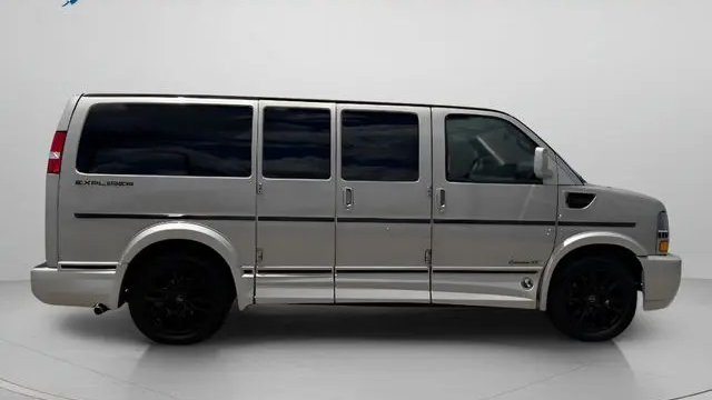 2021 Chevrolet Express 2500