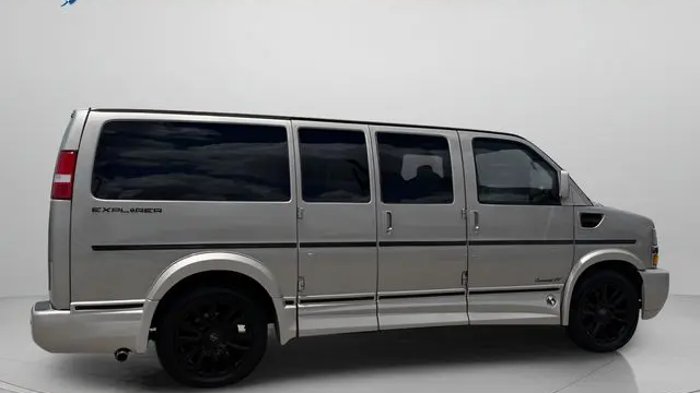 2021 Chevrolet Express 2500