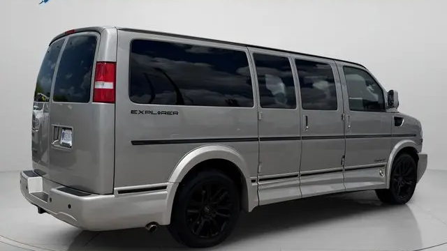 2021 Chevrolet Express 2500