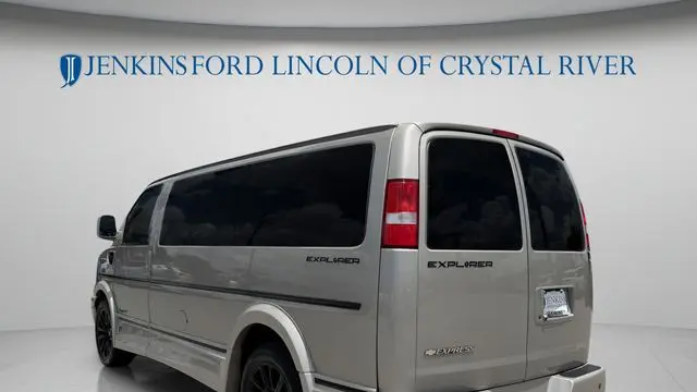 2021 Chevrolet Express 2500