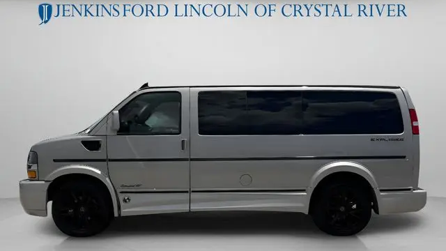2021 Chevrolet Express 2500