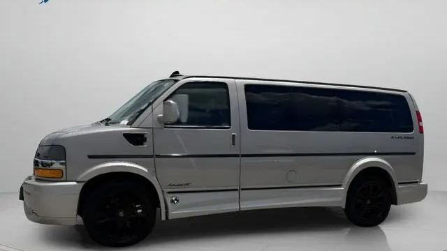 2021 Chevrolet Express 2500