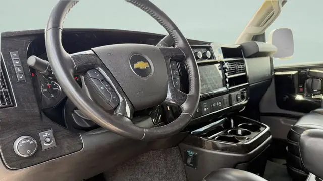 2021 Chevrolet Express 2500