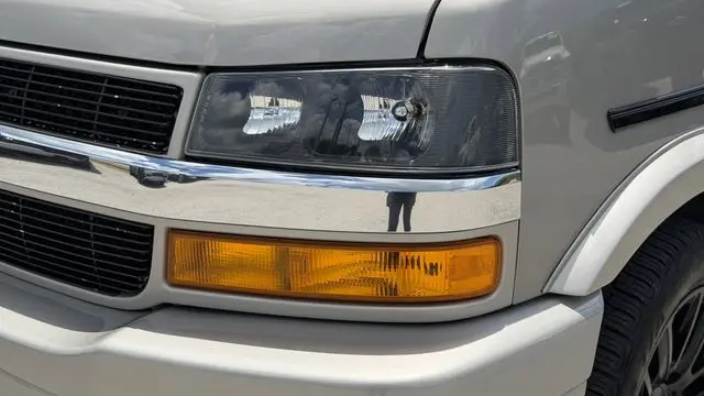2021 Chevrolet Express 2500