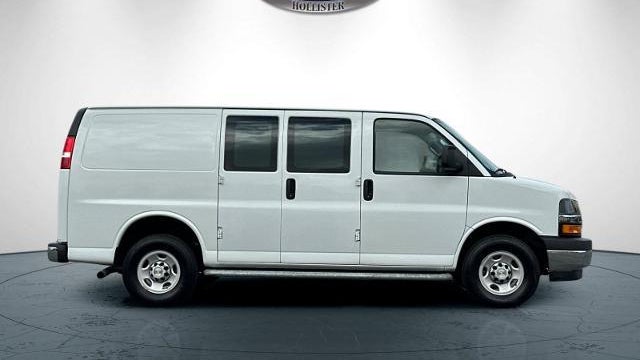 2023 Chevrolet Express 2500