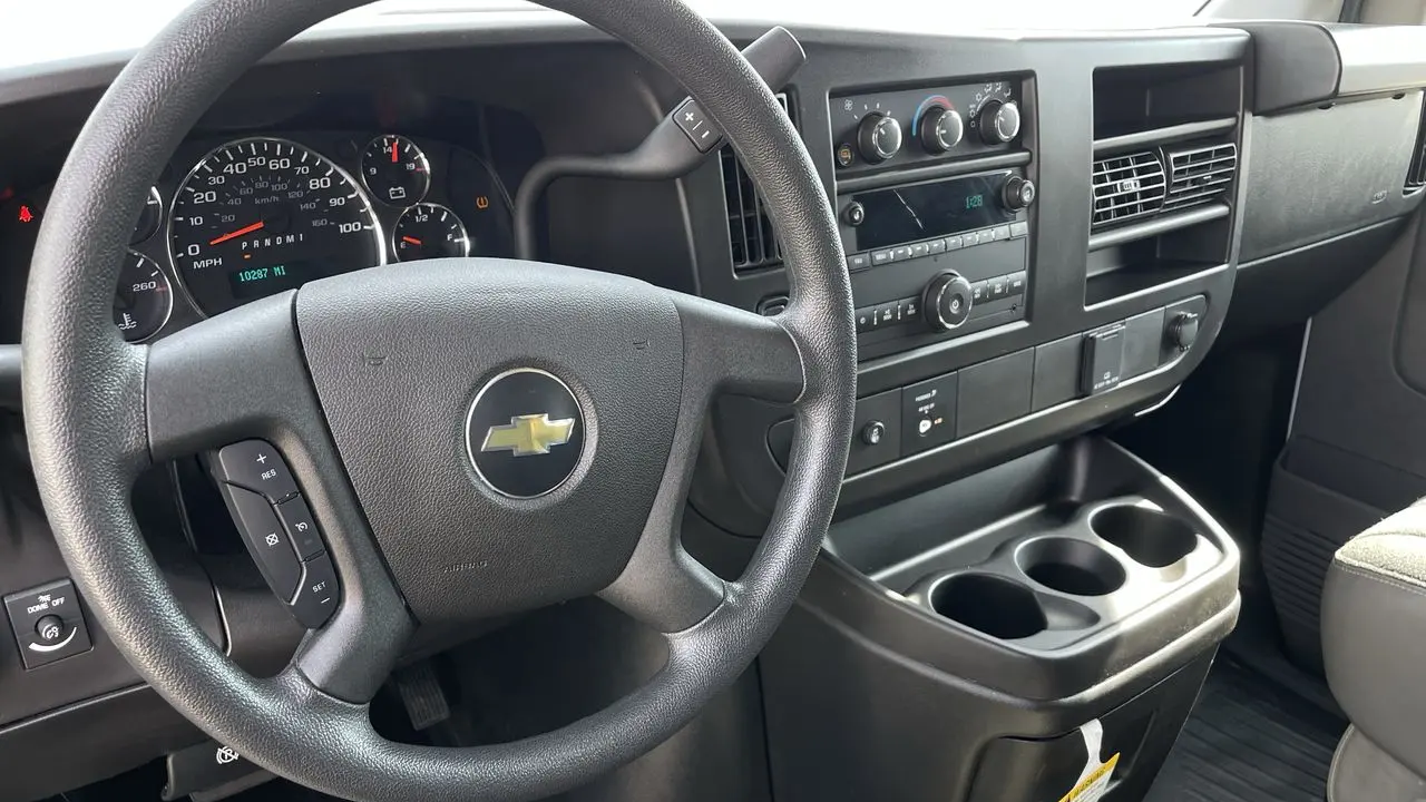 2024 Chevrolet Express 2500
