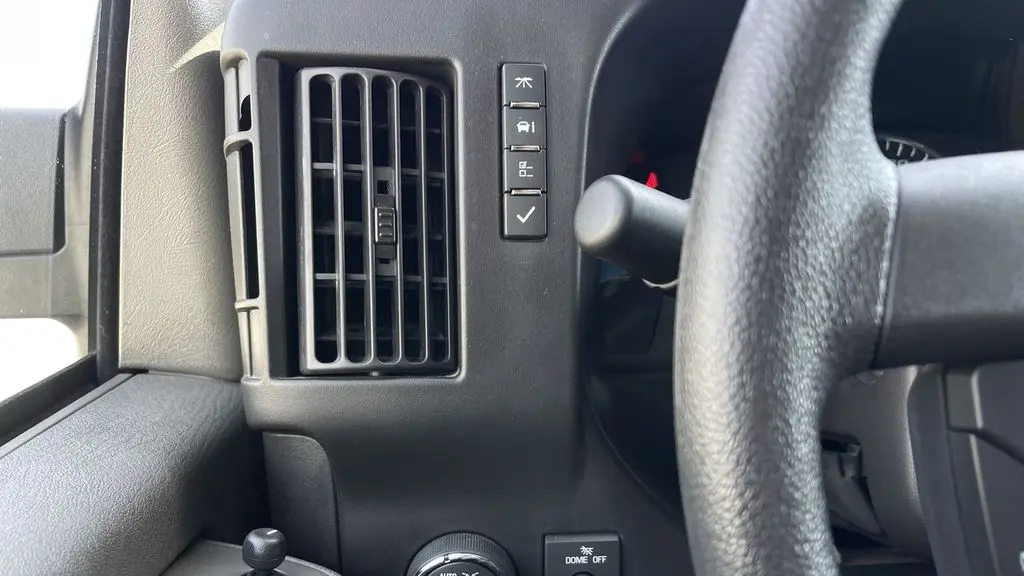 2024 Chevrolet Express 2500
