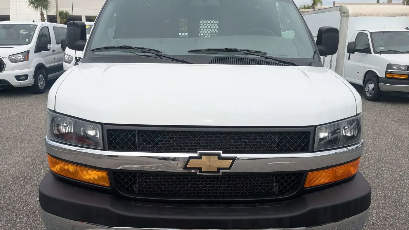 2024 Chevrolet Express 2500