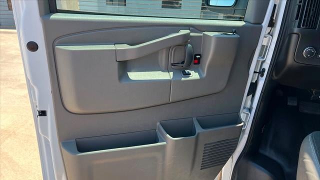 2024 Chevrolet Express 2500