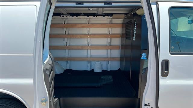 2024 Chevrolet Express 2500