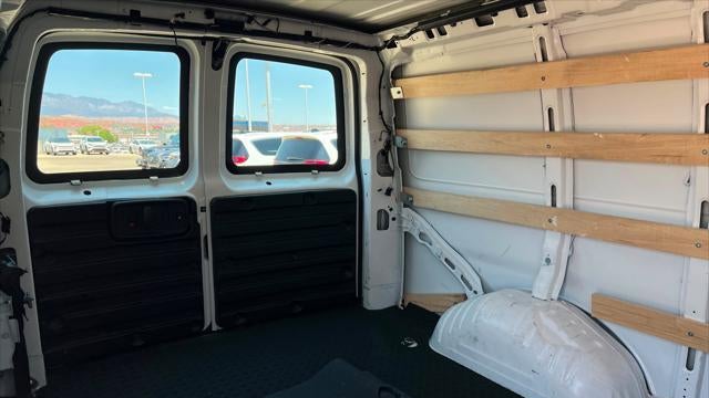 2024 Chevrolet Express 2500