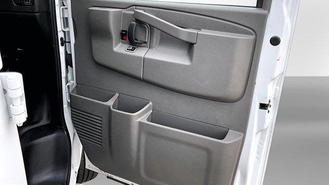 2024 Chevrolet Express 2500