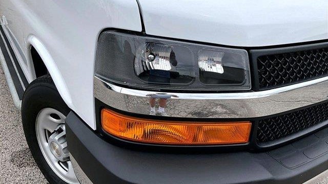 2024 Chevrolet Express 2500