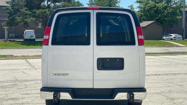 2024 Chevrolet Express 2500