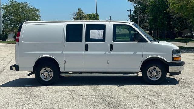 2024 Chevrolet Express 2500