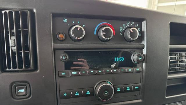 2024 Chevrolet Express 2500