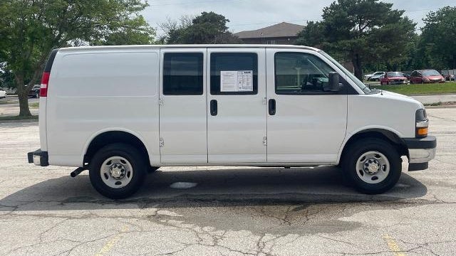 2024 Chevrolet Express 2500