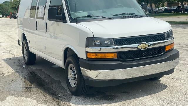 2024 Chevrolet Express 2500
