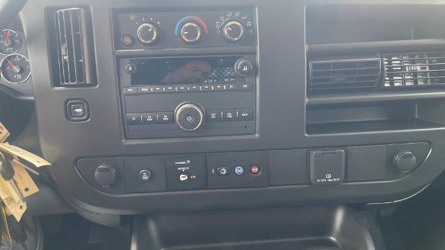 2024 Chevrolet Express 2500