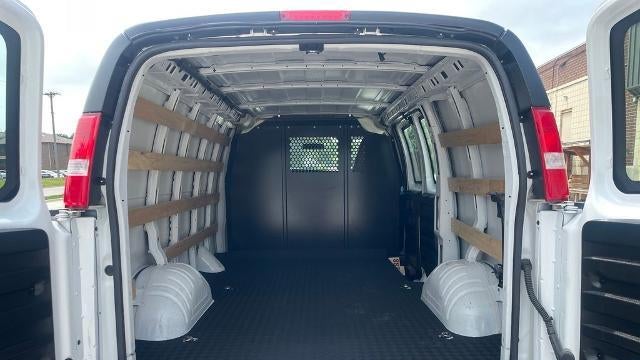 2024 Chevrolet Express 2500