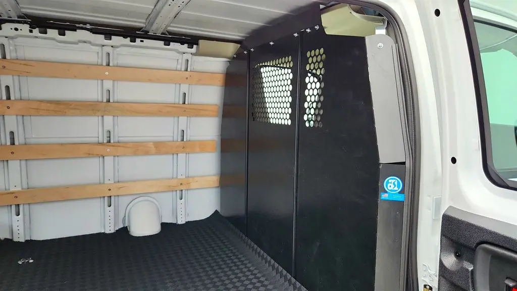 2025 Chevrolet Express 2500