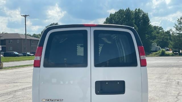2024 Chevrolet Express 2500
