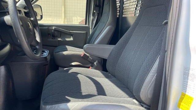 2024 Chevrolet Express 2500