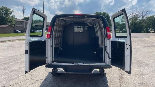 2024 Chevrolet Express 2500