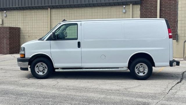 2024 Chevrolet Express 2500