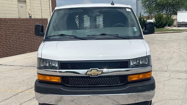 2024 Chevrolet Express 2500