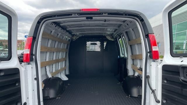2024 Chevrolet Express 2500