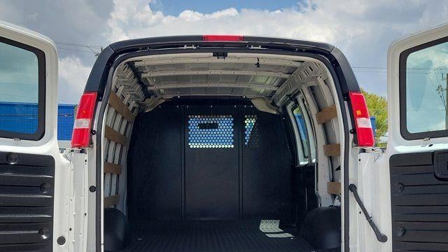 2024 Chevrolet Express 2500