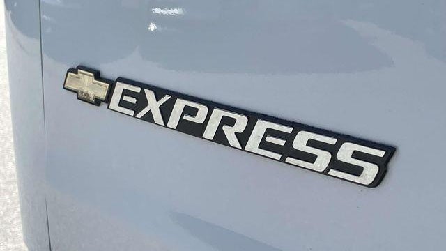 2021 Chevrolet Express 2500