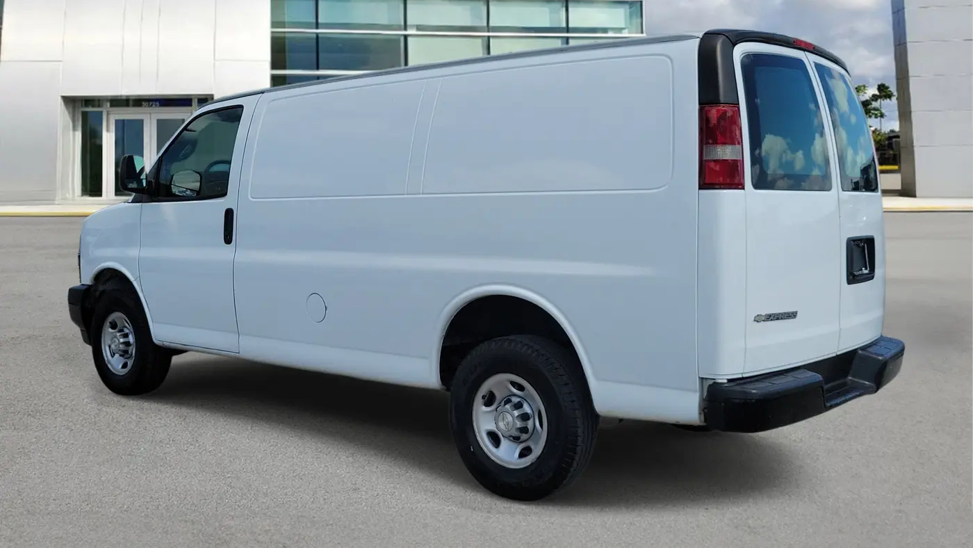 2021 Chevrolet Express 2500