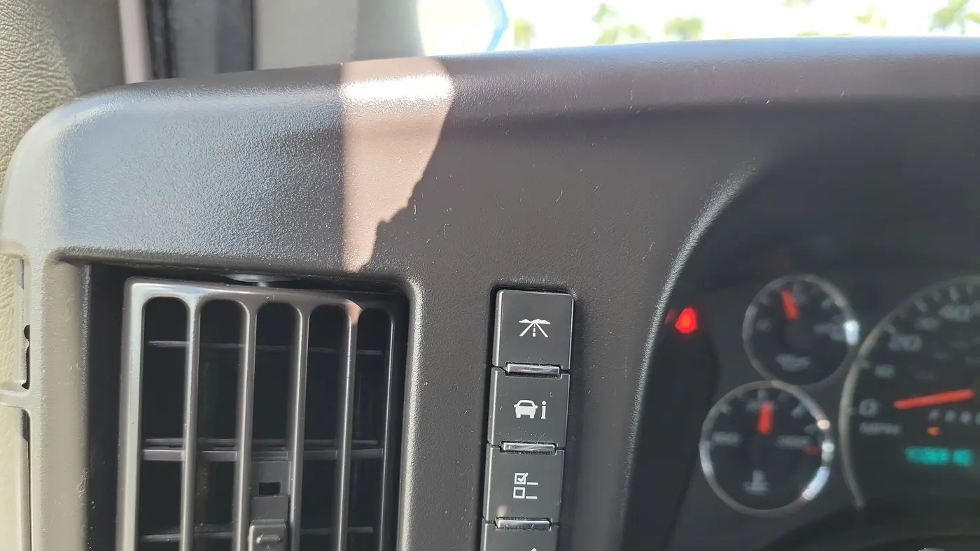 2021 Chevrolet Express 2500